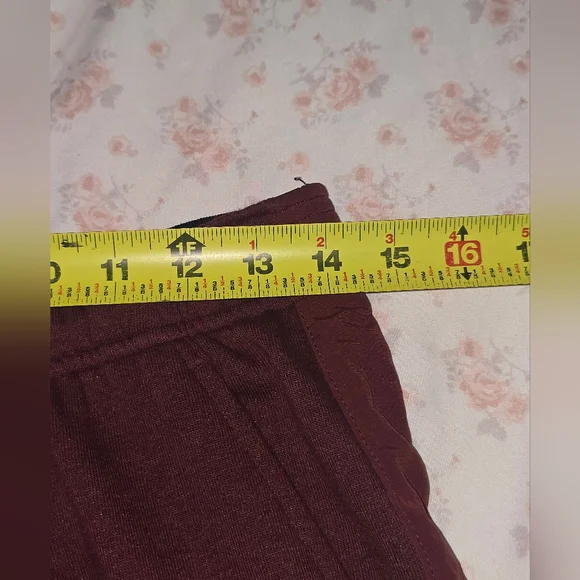 Nike Maroon Track Pants for Women - Picture 14 of 16